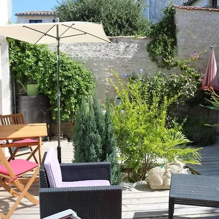 Maison De Village Entre Plage Et Pistes Cyclables *